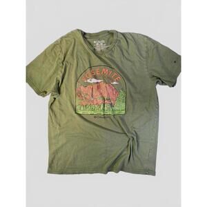 Columbia Yosemite Shirt Minimalist Graphic Tee Outdoors Hiking T-Shirt Large